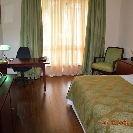 Oakwood Park Hotel ليكى المظهر الخارجي الصورة